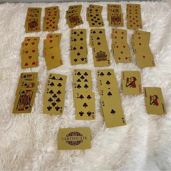 Deck of Gold Foil Benjamin Money Playing Cards - Picture 10 of 11